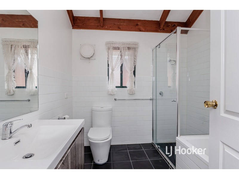 9 Campbell Avenue, Rosewater SA 5013