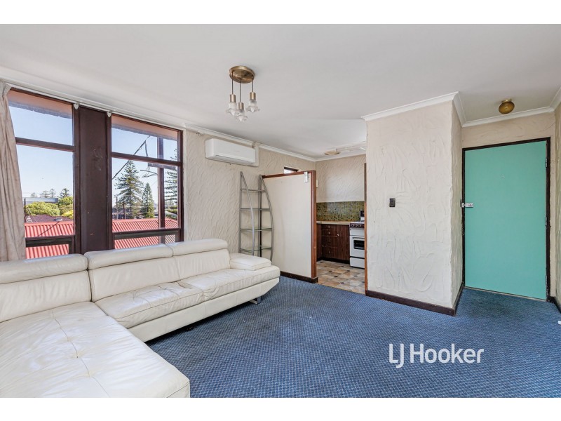 9/25 Partridge Street, Glenelg SA 5045