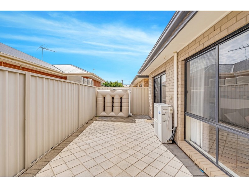 6 Grange Court, Findon SA 5023