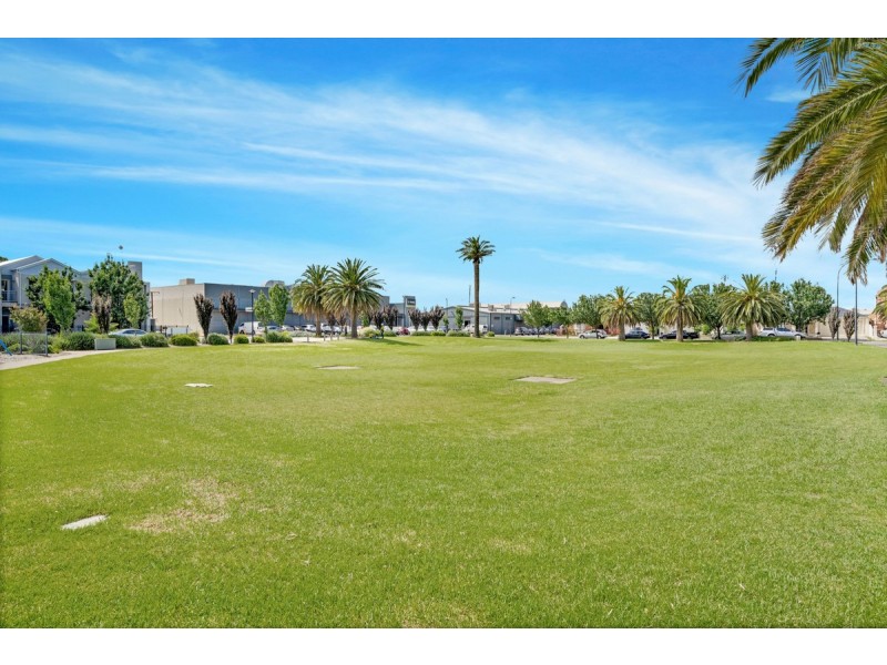 6 Grange Court, Findon SA 5023