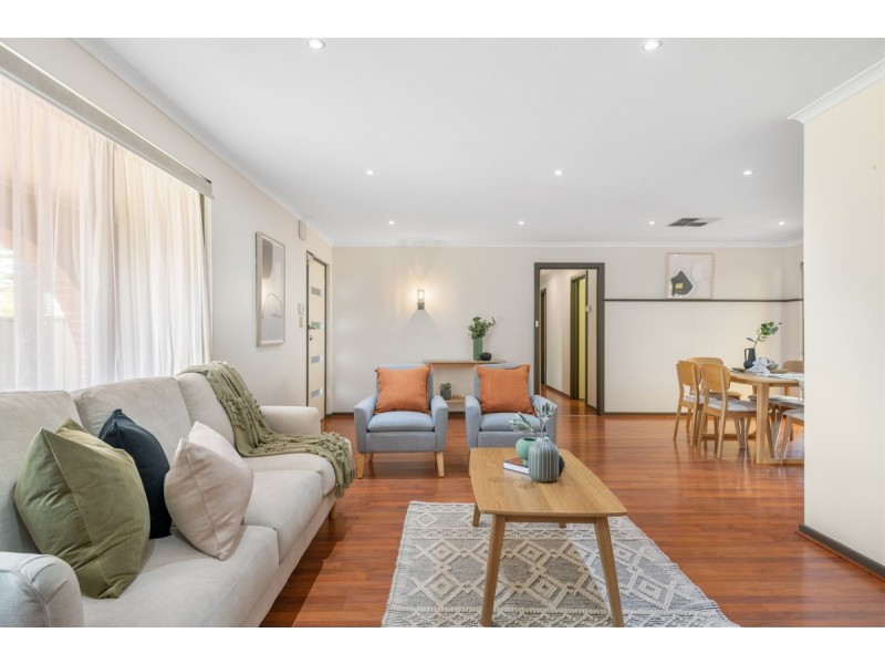 12 Third Avenue, Seaton SA 5023