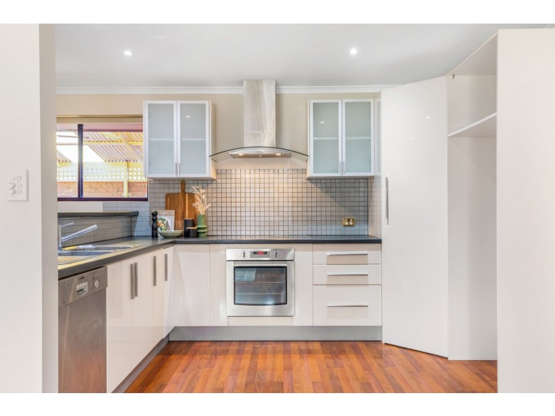 12 Third Avenue, Seaton SA 5023