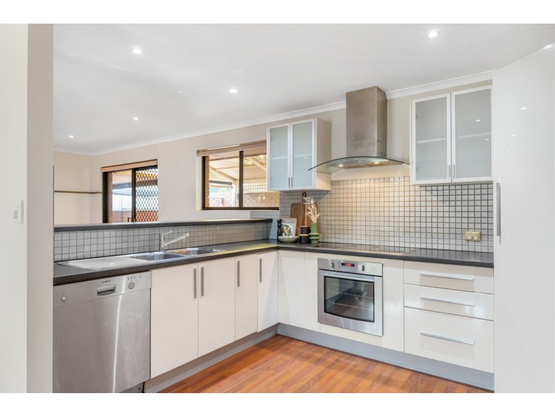 12 Third Avenue, Seaton SA 5023