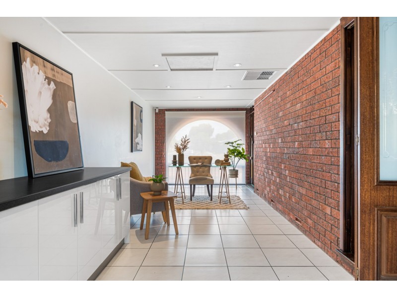 12 Third Avenue, Seaton SA 5023