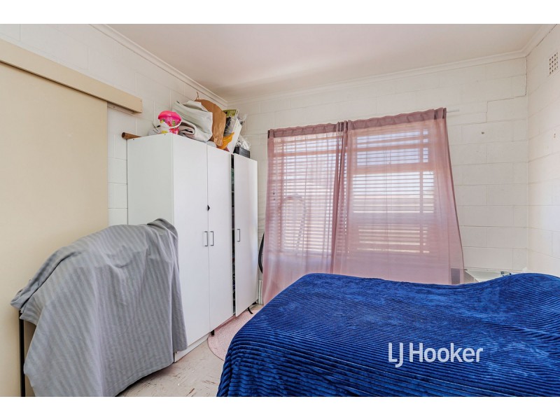 1/8 Fourth Avenue, Seaton SA 5023