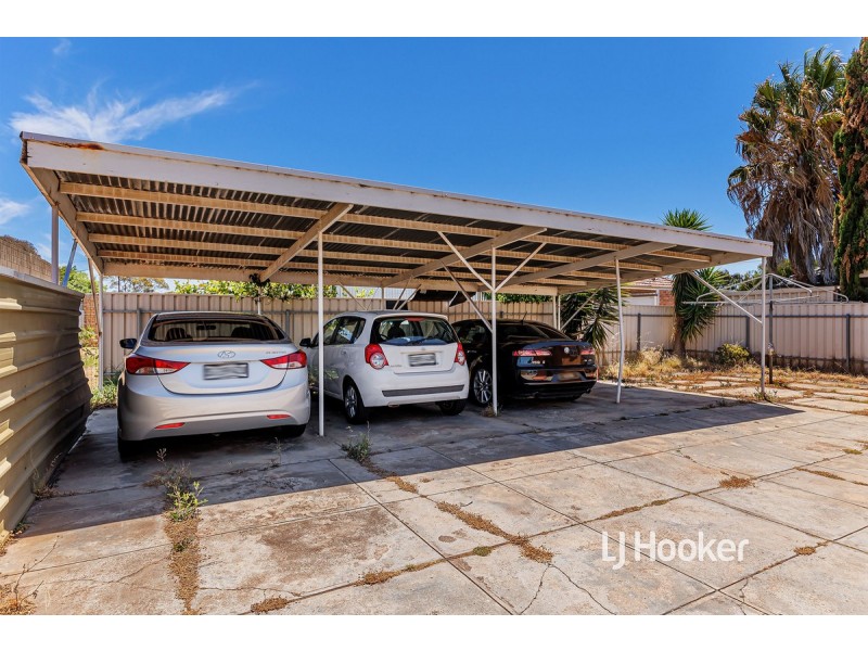 1/8 Fourth Avenue, Seaton SA 5023