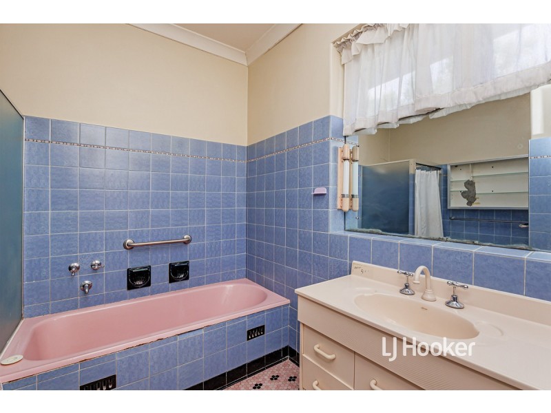 6 Hart Street, Campbelltown SA 5074