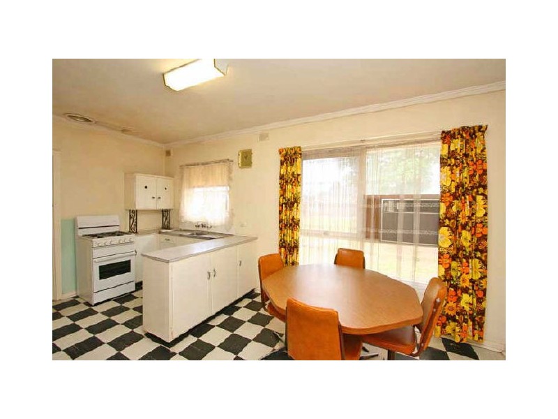 2 Seventh Avenue, Woodville Gardens SA 5012