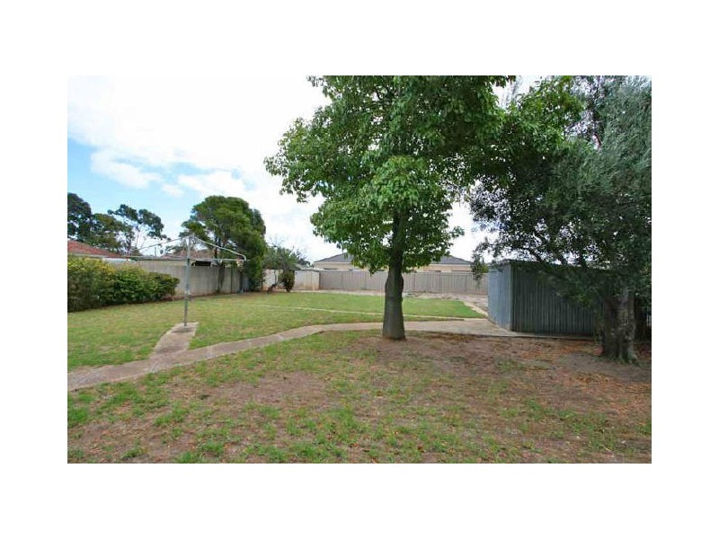 2 Seventh Avenue, Woodville Gardens SA 5012