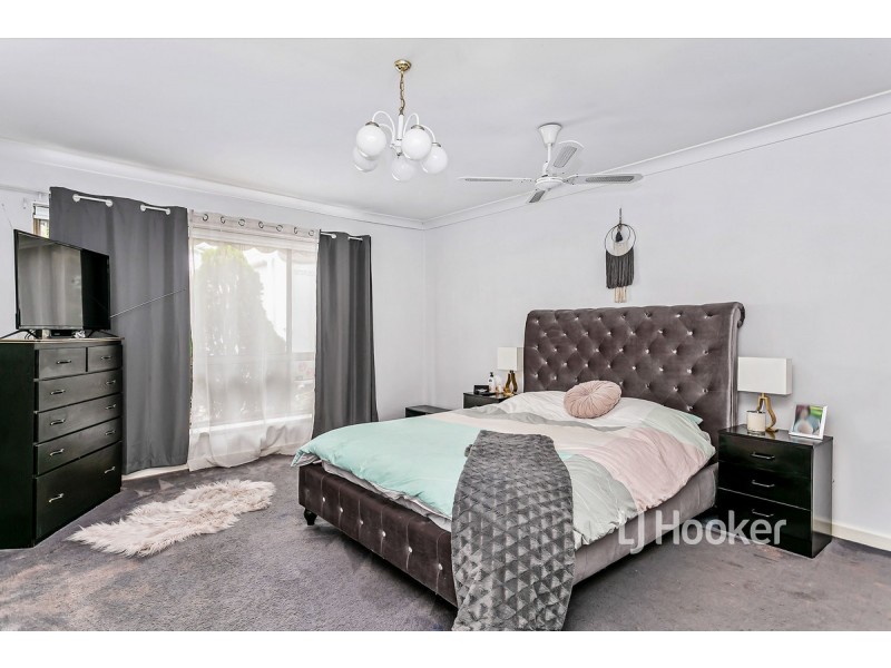 1 Lomond Court, West Lakes SA 5021