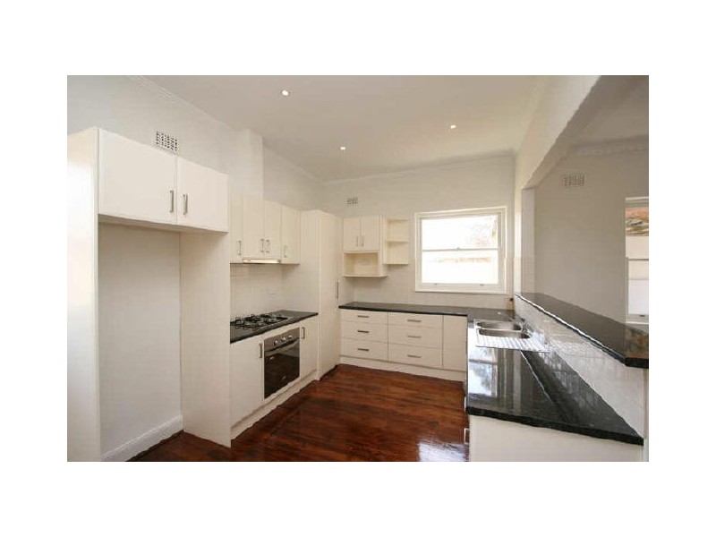 6 Squires Avenue, Seaton SA 5023