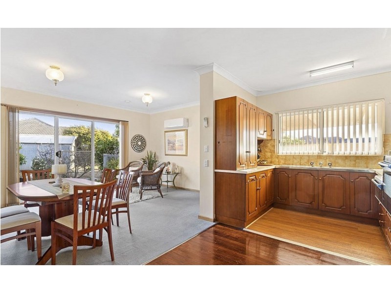 28 Dumfries Avenue, Seaton SA 5023