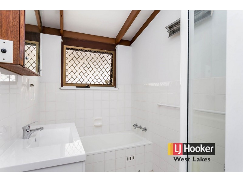 5 Marlee Court, West Lakes SA 5021