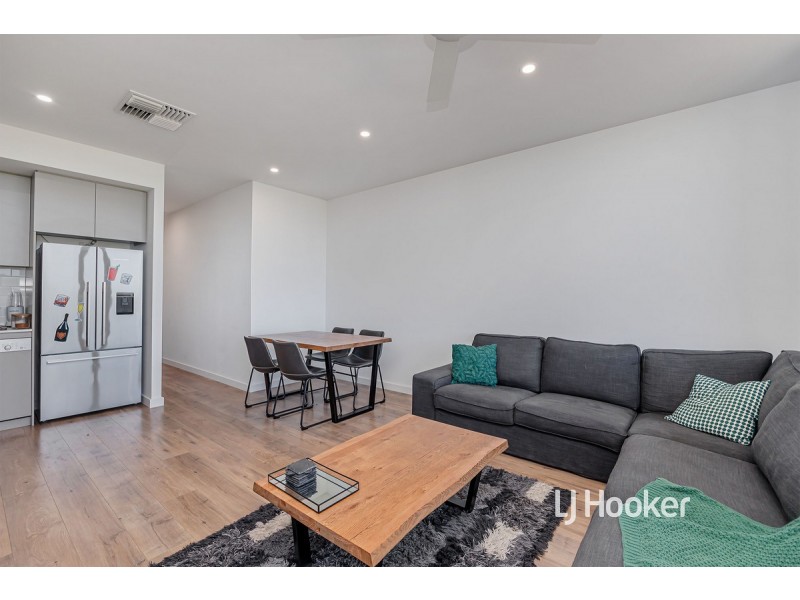 402/2 Troubridge Drive, West Lakes SA 5021