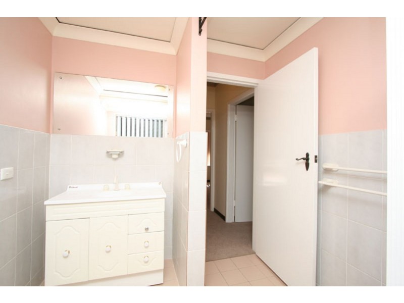 2/576 Seaview Road, Grange SA 5022