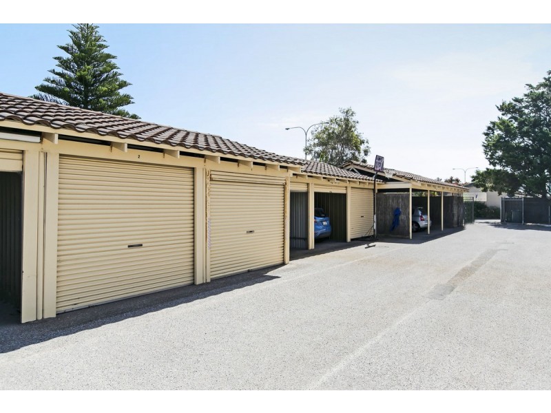 1/72 Military Road, Tennyson SA 5022