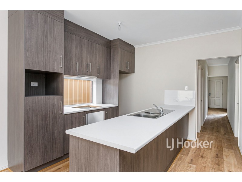 1a Agnes Street, Seaton SA 5023