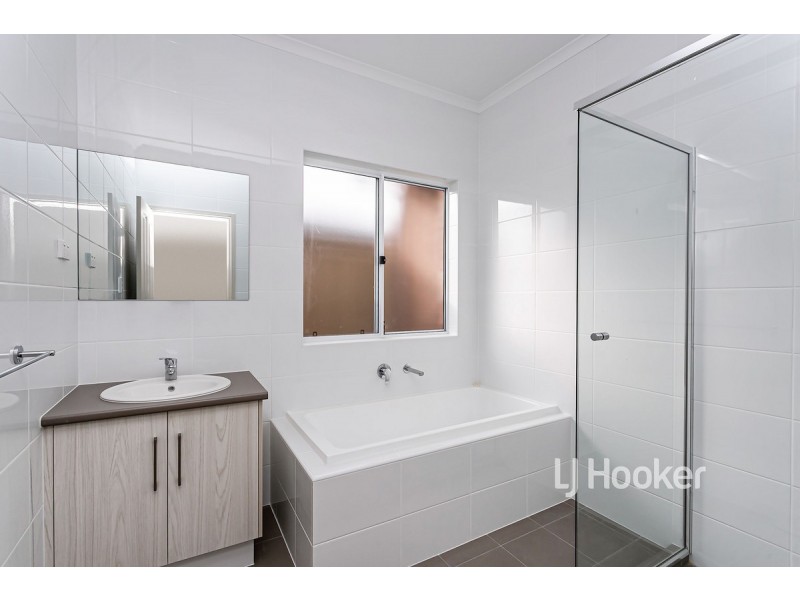 1a Agnes Street, Seaton SA 5023