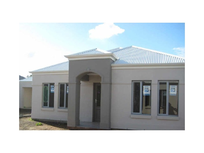 8/14-18 Golfers Avenue, Seaton SA 5023