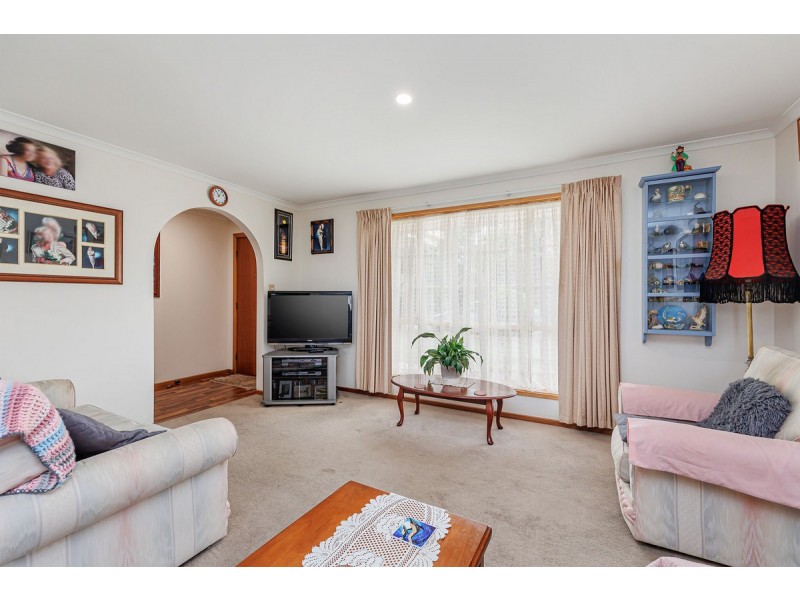 7 Farncomb Road, Fulham SA 5024