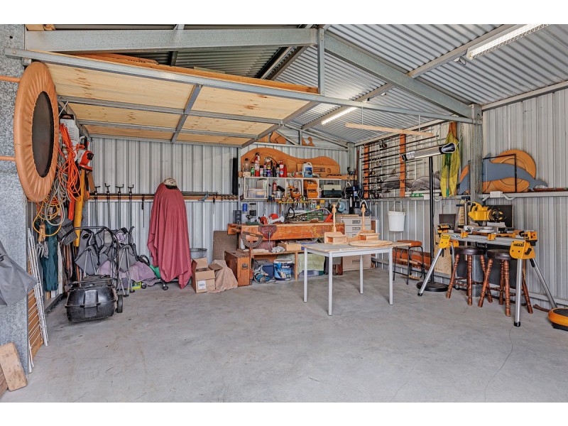 7 Farncomb Road, Fulham SA 5024