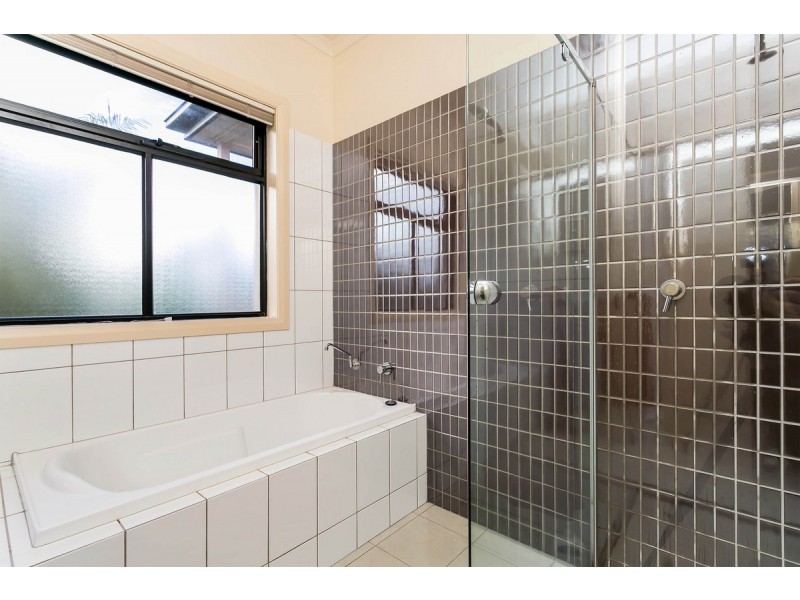 21 Boyd Crescent, West Lakes Shore SA 5020