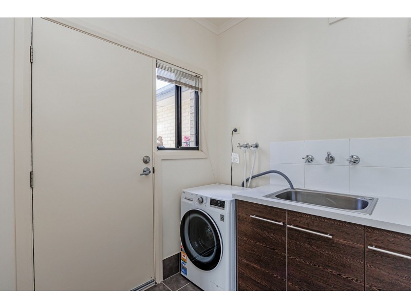 21 Boyd Crescent, West Lakes Shore SA 5020