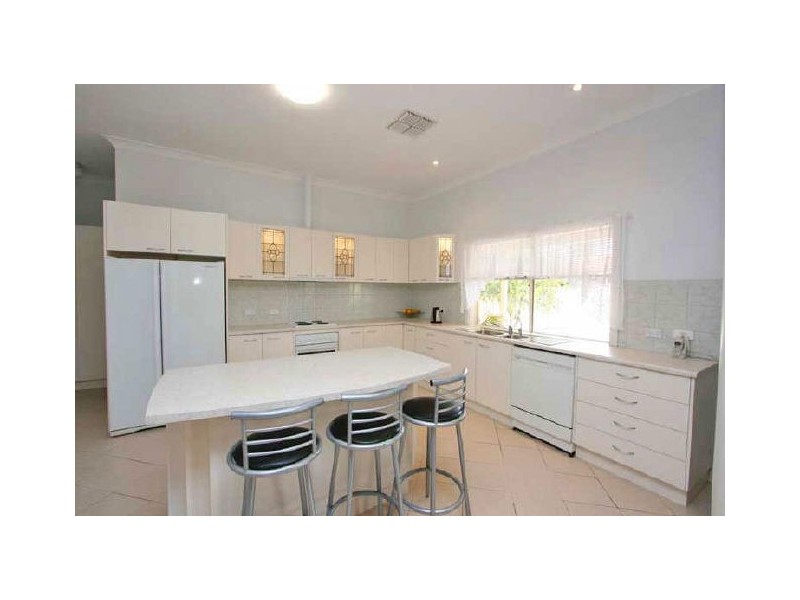 60 Avro Avenue, Hendon SA 5014