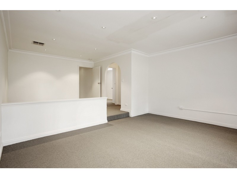 5/32 Lochside Drive, West Lakes SA 5021