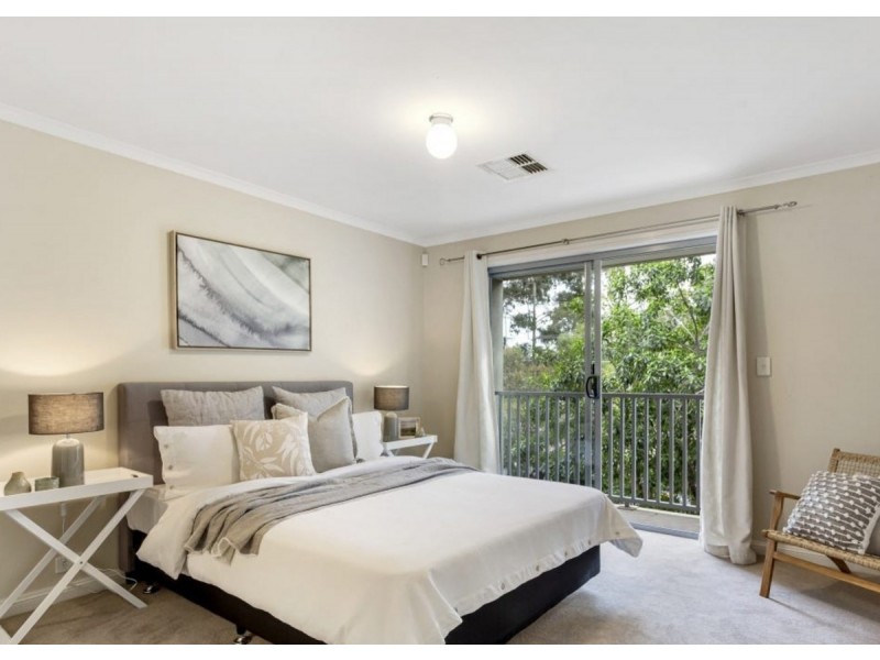 39 Fleming Crescent, Mansfield Park SA 5012