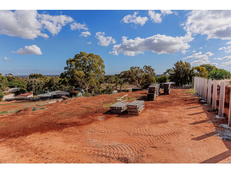 5 Gully View Court, Salisbury Heights SA 5109