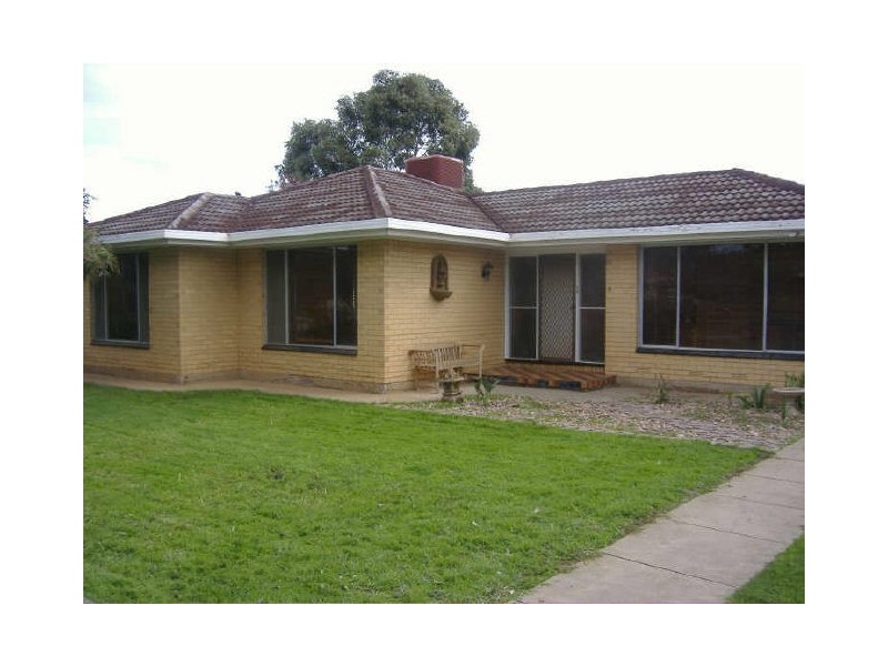8 Lorinya Road, Salisbury Park SA 5109
