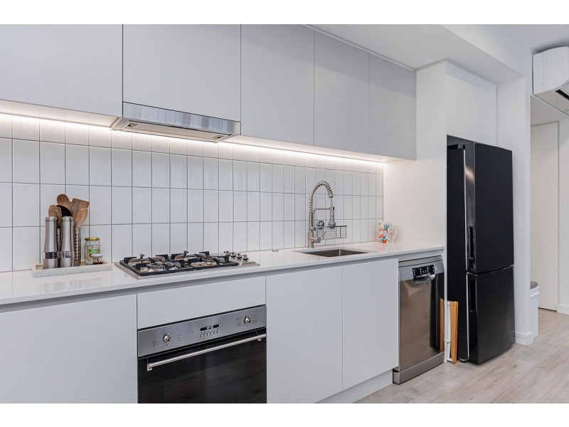 502/12 Fifth Street, Bowden SA 5007