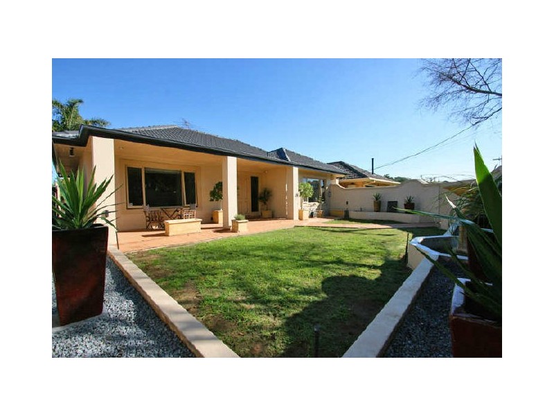 18 Colin Street, Findon SA 5023