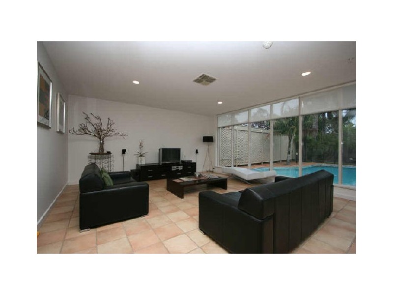 18 Colin Street, Findon SA 5023