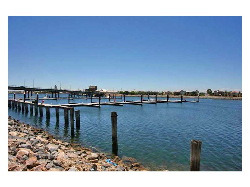 406 The Sails/16-18 Wirra Drive – Newport Quays, Port Adelaide SA 5015