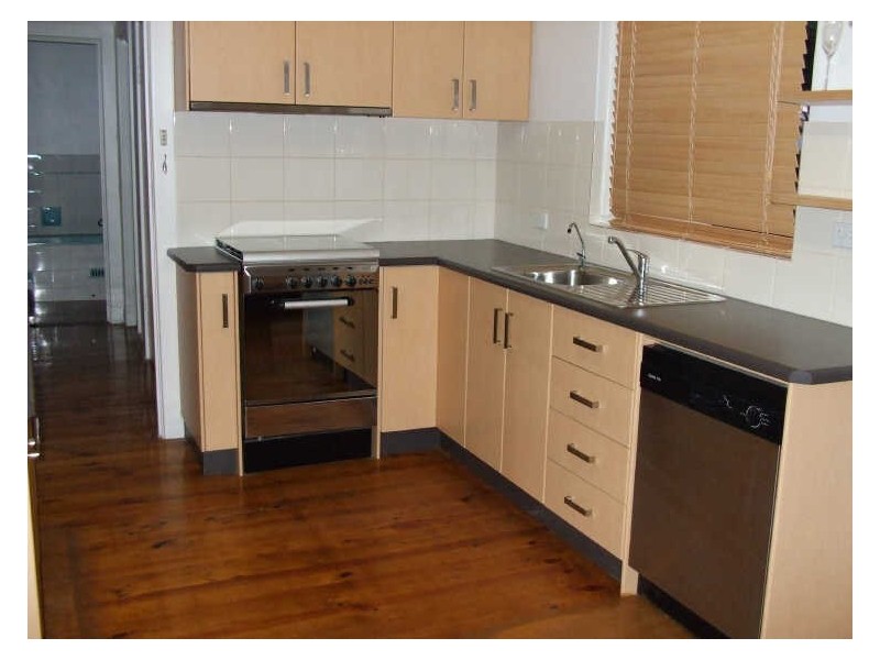 832 Military Road, North Haven SA 5018