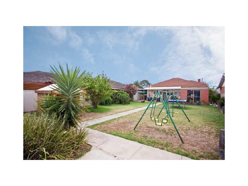 17 Pitman Avenue, Woodville West SA 5011