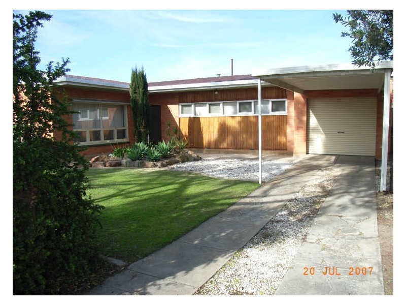 10 Sharpie Crescent, Grange SA 5022