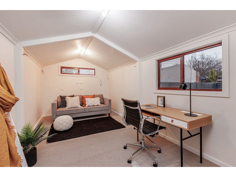 7 Trembath Street, Bowden SA 5007