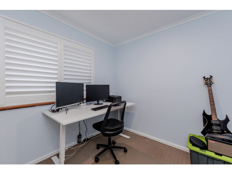 2 Graywood Court, North Haven SA 5018