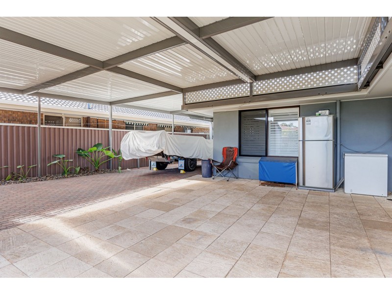 2 Graywood Court, North Haven SA 5018