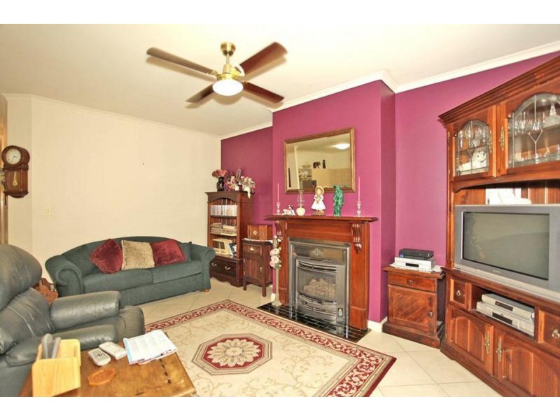 14 Windermere Crescent, Mawson Lakes SA 5095