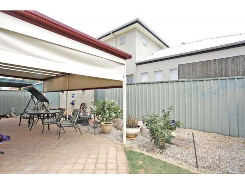 14 Windermere Crescent, Mawson Lakes SA 5095