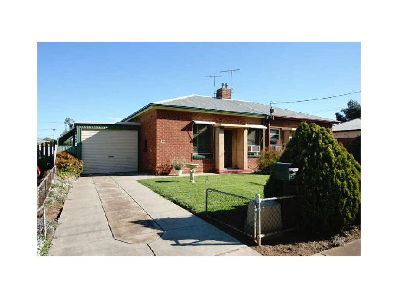 12 Sinclair Square, Pennington SA 5013