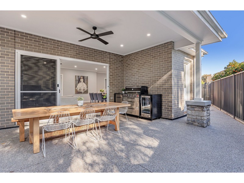 17 Simmons Crescent, Flinders Park SA 5025