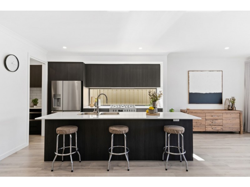 11 Hawke Street, Albert Park SA 5014