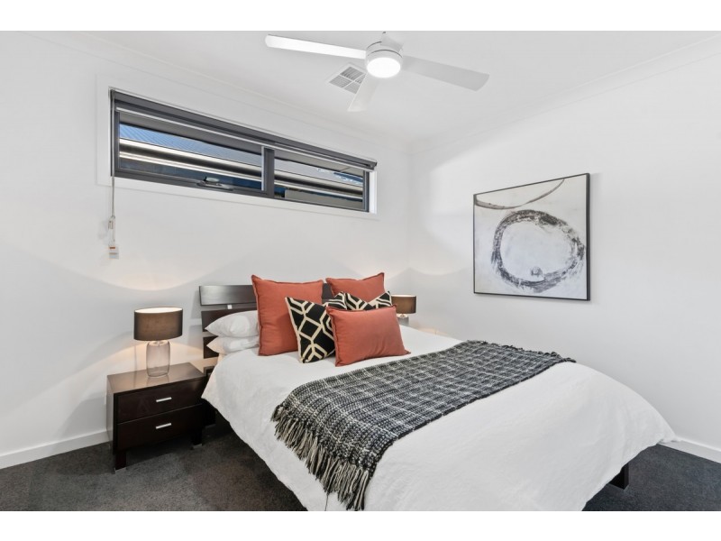 11 Hawke Street, Albert Park SA 5014