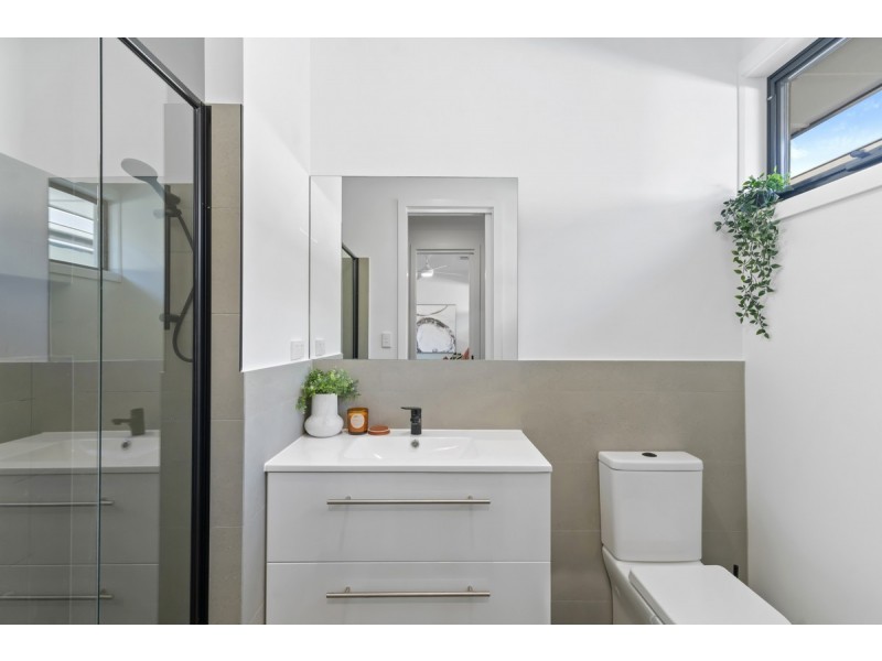 11 Hawke Street, Albert Park SA 5014