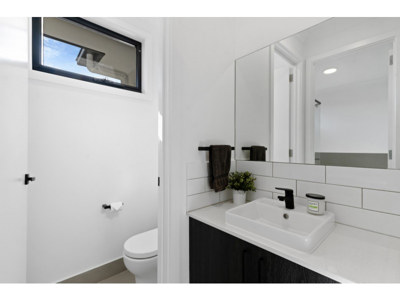 11 Hawke Street, Albert Park SA 5014